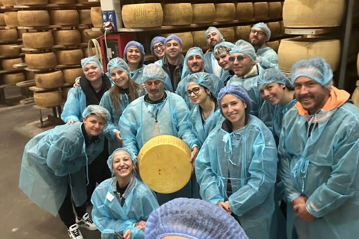 Food Valley Tour: Parmigiano, Balsamico, Wein, Mittagessen, Transport — Foto 2