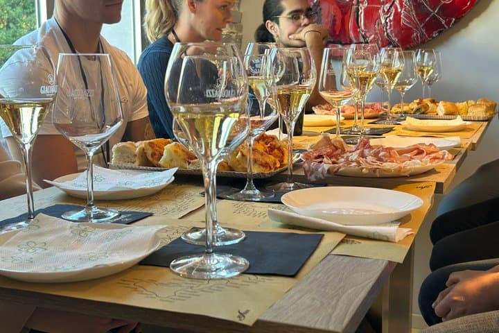 Dégustation à Modène : Prosciutto, Parmigiano, Balsamique, Vin — photo 2