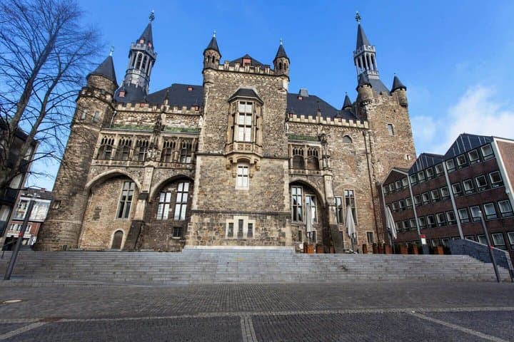 Private 2-stündiger Stadtspaziergang in Aachen — Foto 5