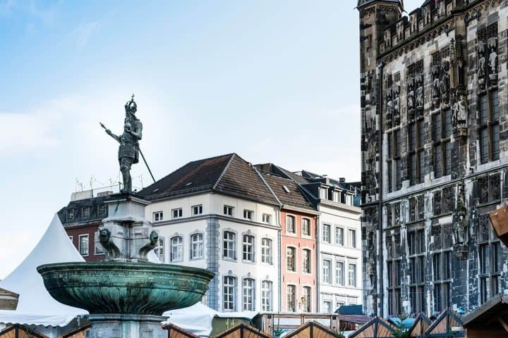 Private 2-stündiger Stadtspaziergang in Aachen — Foto 4