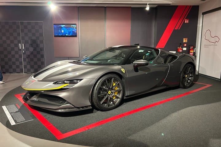 Antagonist Motors: Lamborghini, Ferrari, Pagani Fábrica, Almuerzo — foto 3