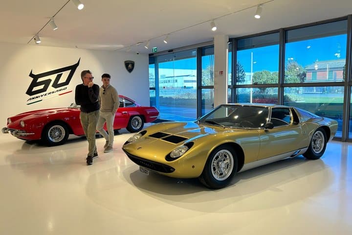 MotorValley Gruppentour Lamborghini Ferrari und Pagani Museen — Foto 5