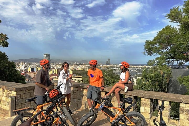 Visite en E-Bike de Montjuïc à Barcelone — photo 2