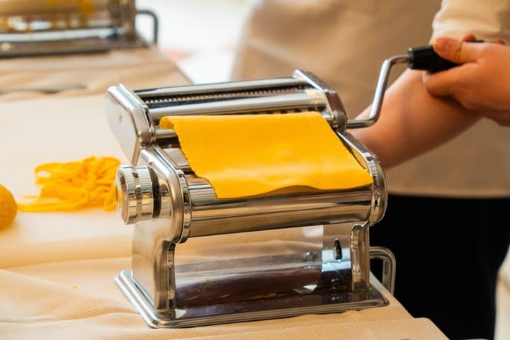 Bologna Award Winning Chef Pasta and Iconic Dessert Class — photo 3