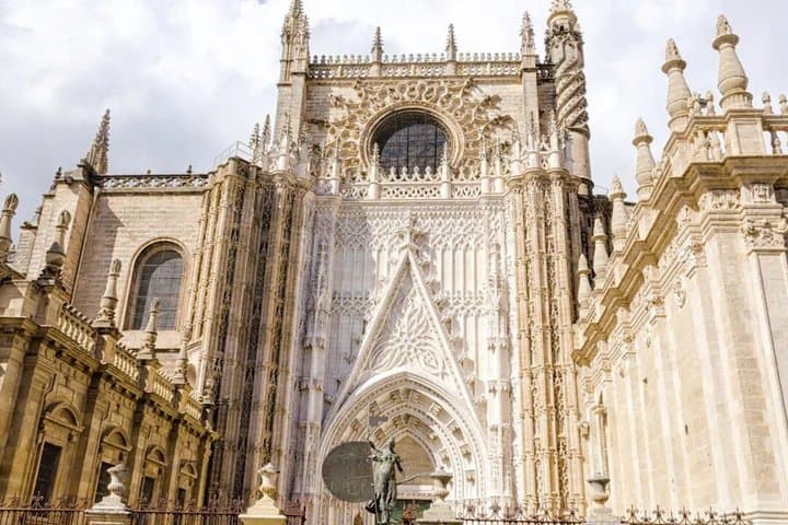 Seville Cathedral and La Giralda Entry Ticket — photo 3