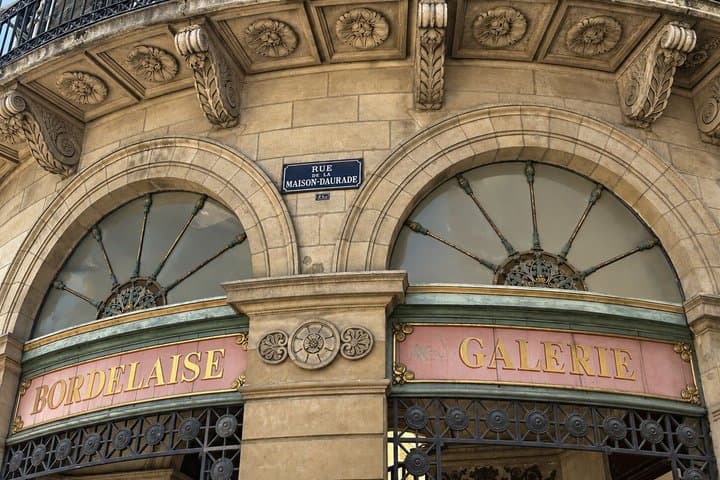 Visite à pied de Bordeaux avec dégustation de douceurs — photo 4