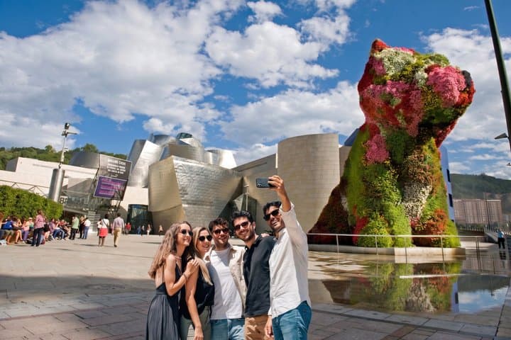 Stadtführung durch die Altstadt von Bilbao, Guggenheim-Museum und Bootstour