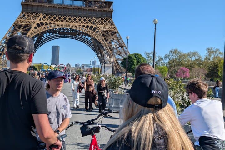 Parigi: Tour in Bicicletta o eBike dei Monumenti Iconici
