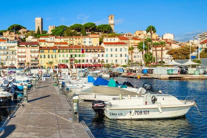 Visite privée de Cannes : balade introductive de 2 heures avec un guide local — photo 3